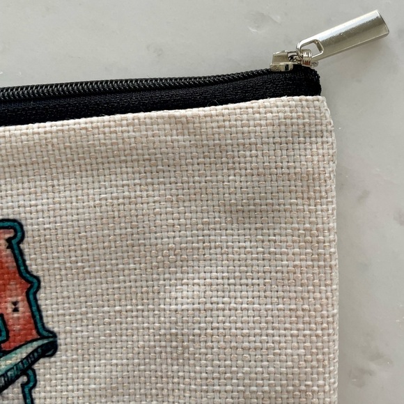 MAMA Cosmetic Bag - Picture 6 of 7